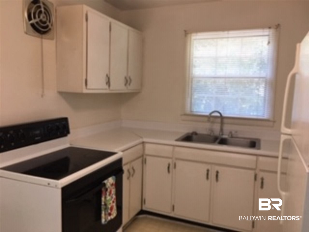 650 Wilshire Road Mobile, AL 36609 - Photo 5 of 14