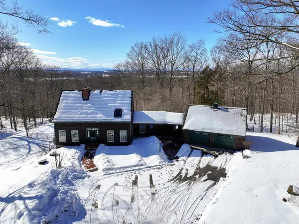 $749,000 | 1456 Halladay Road, Middlebury, VT 05753