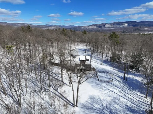 $749,000 | 1456 Halladay Road, Middlebury, VT 05753