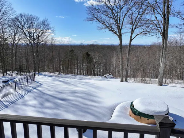 $749,000 | 1456 Halladay Road, Middlebury, VT 05753
