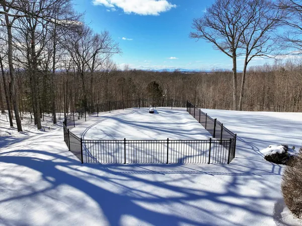 $749,000 | 1456 Halladay Road, Middlebury, VT 05753