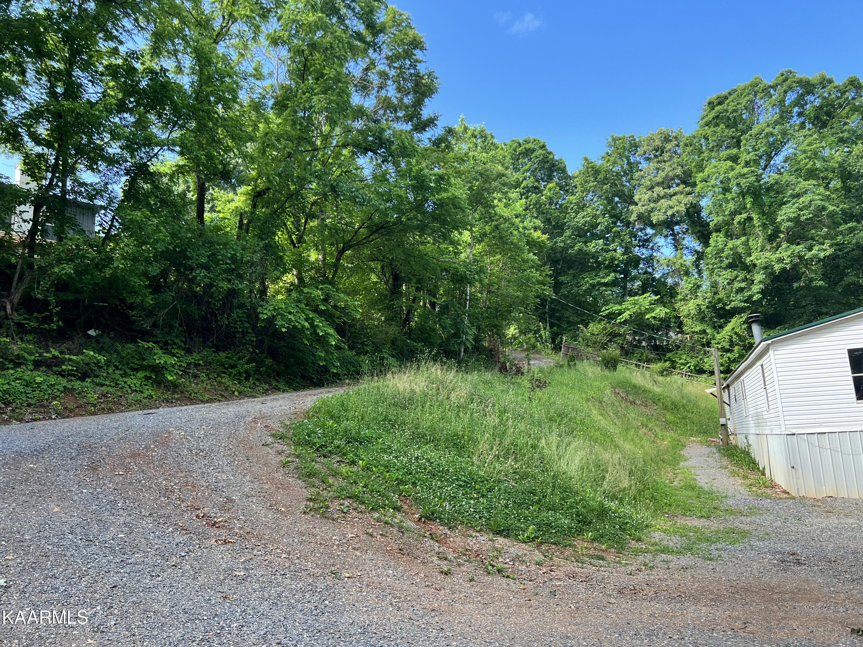 1939 Pine Ridge Road, Unit 2 Seymour, TN 37865 - Photo 17 of 17 6FD5BC74-12CB-4E23-9B7F-00EDC4E2B746