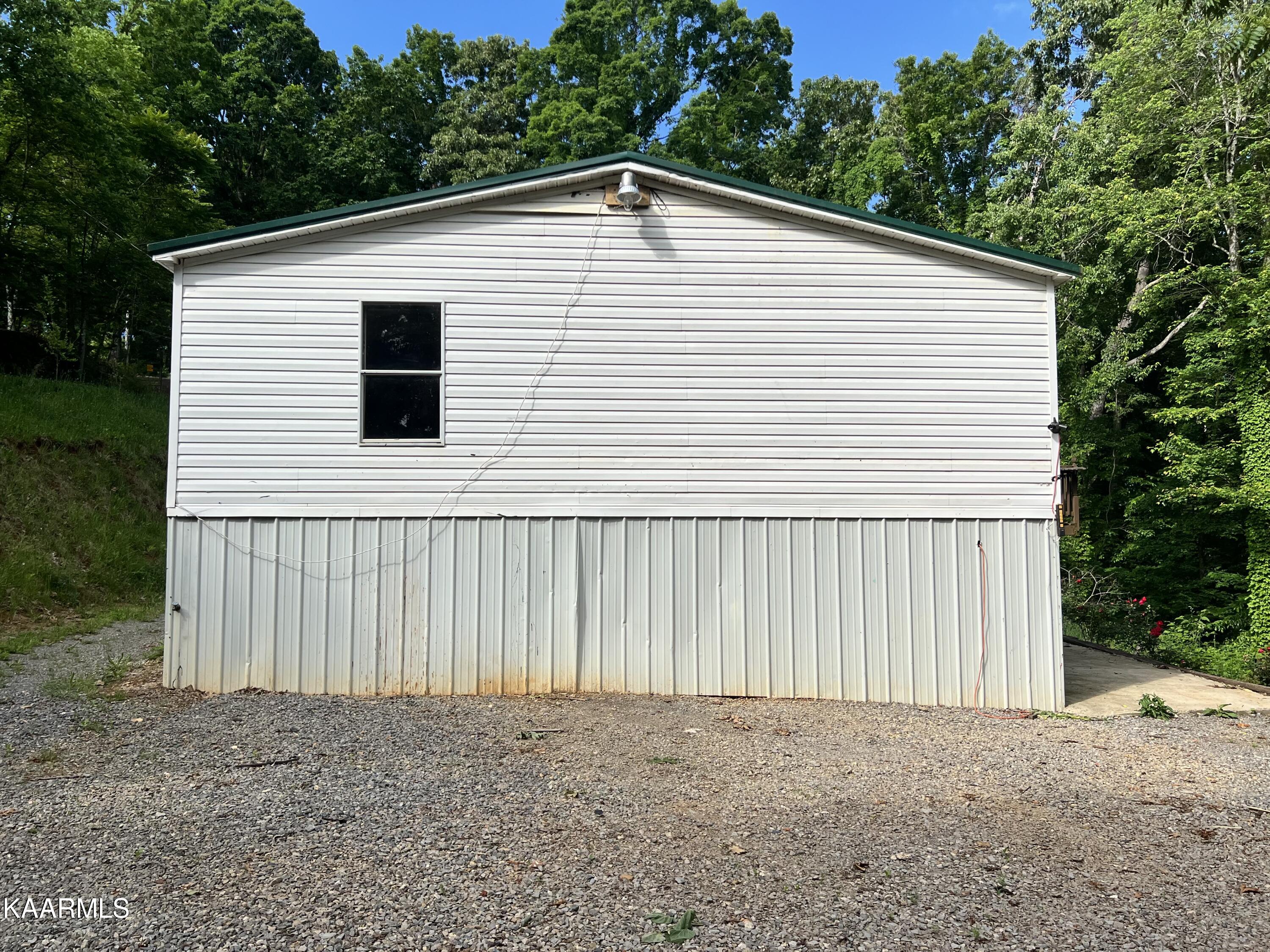 1939 Pine Ridge Road, Unit 2 Seymour, TN 37865 - Photo 3 of 17 IMG_9853