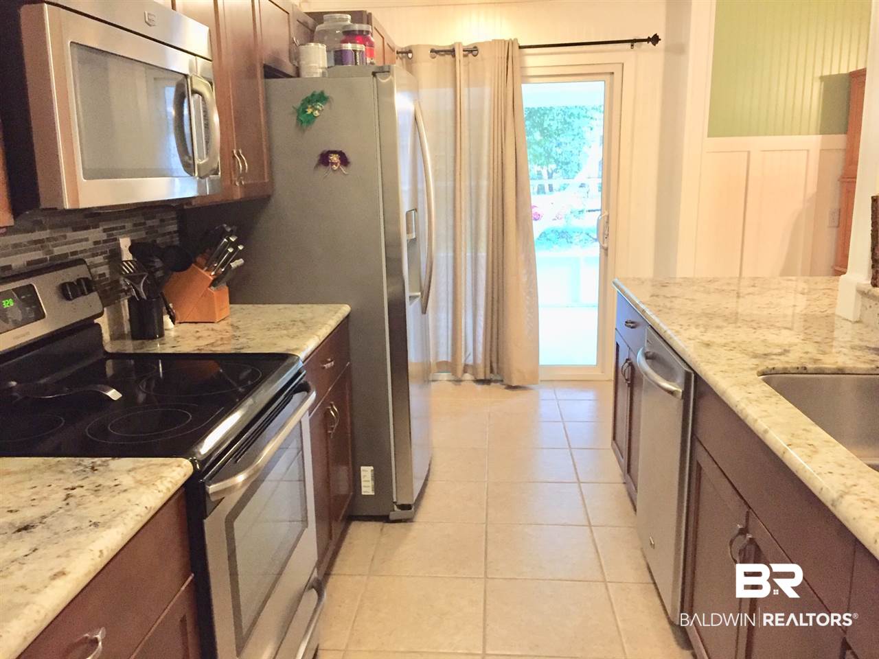 1513 Rowena Road Mobile, AL 36609 - Photo 2 of 23