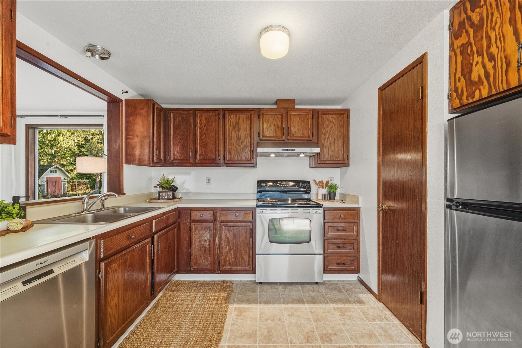 3811 York Street Bellingham, WA 98229 - Photo 13 of 40