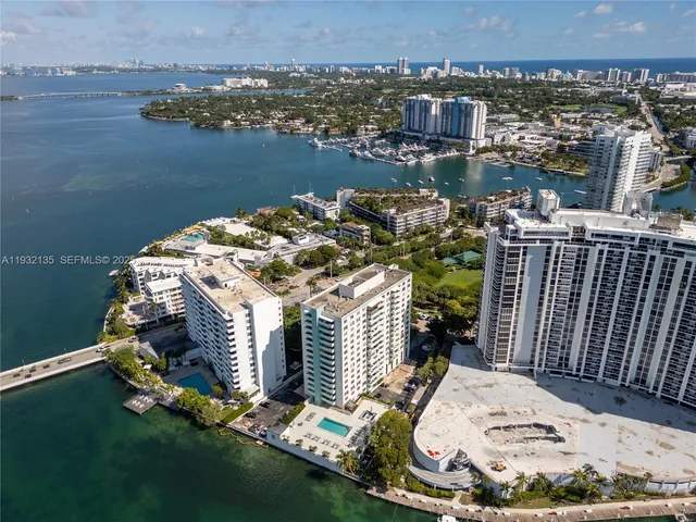 $4,000 | 5 Island Avenue, Unit LE, Miami Beach, FL 33139