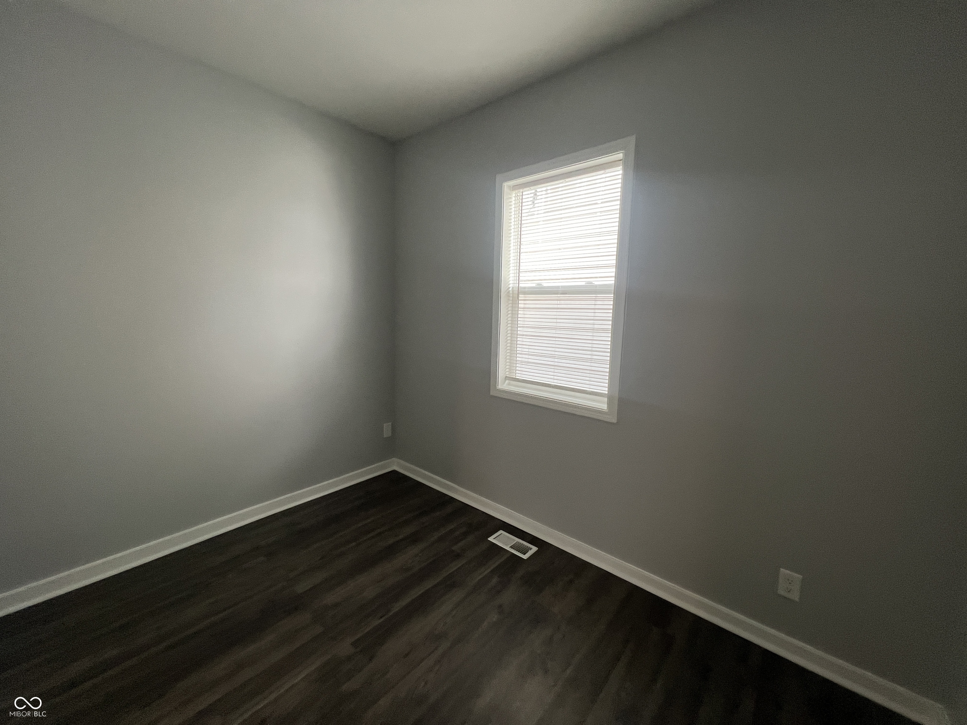 2121 Webb Street Indianapolis, IN 46225 - Photo 11 of 17