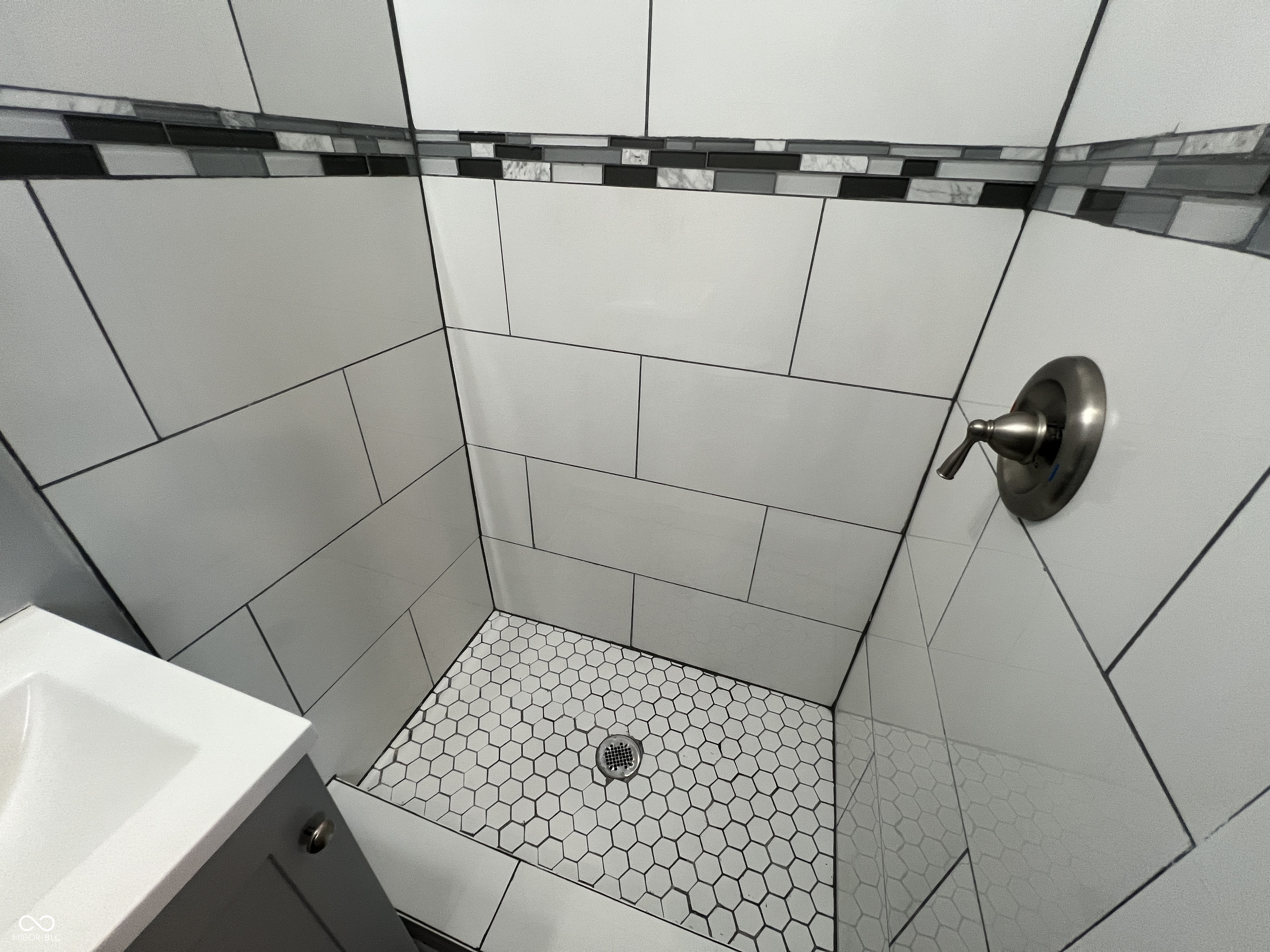 2121 Webb Street Indianapolis, IN 46225 - Photo 13 of 17