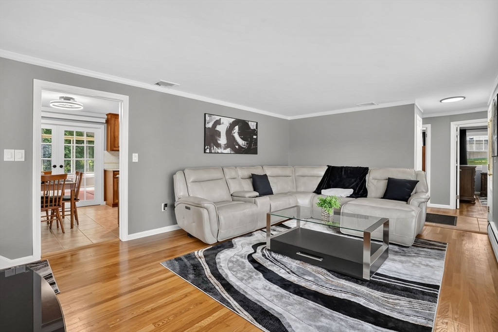 125 East Allen Ridge Road Springfield, MA 01118 - Photo 11 of 42