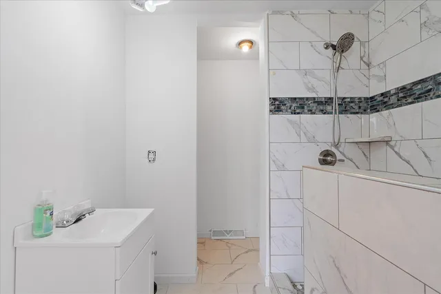 $225,000 | 205 Danny Drive, Jasper, TN 37347