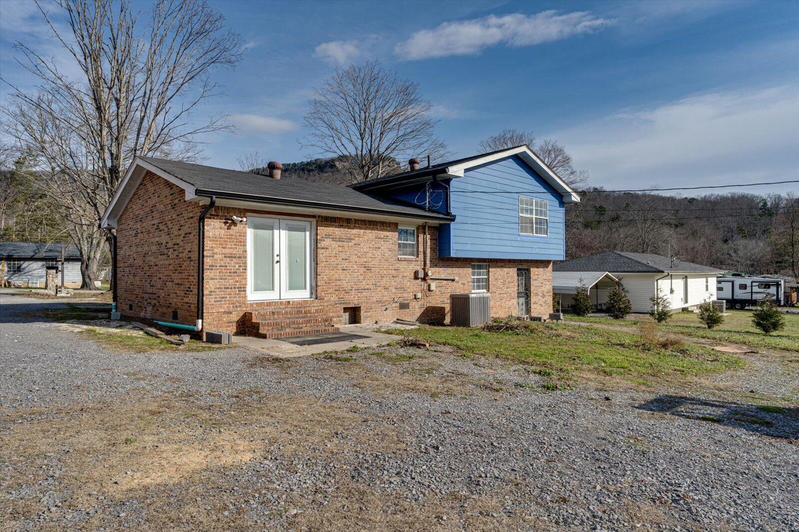 205 Danny Drive Jasper, TN 37347 - Photo 23 of 35 25-205 Danny Dr-24