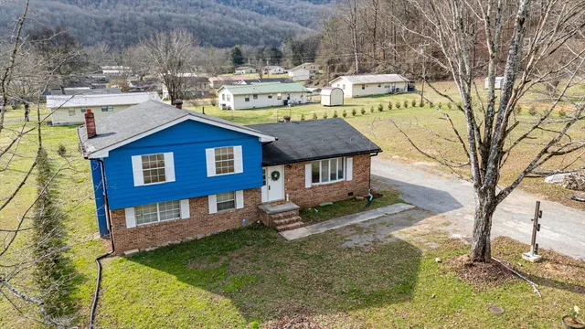 $225,000 | 205 Danny Drive, Jasper, TN 37347
