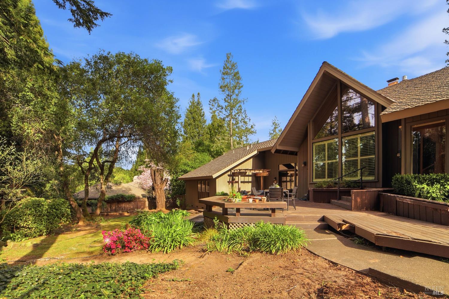 2656 Fir Park Way Santa Rosa, CA 95404 - Photo 46 of 51 a front view of a house with sitting area