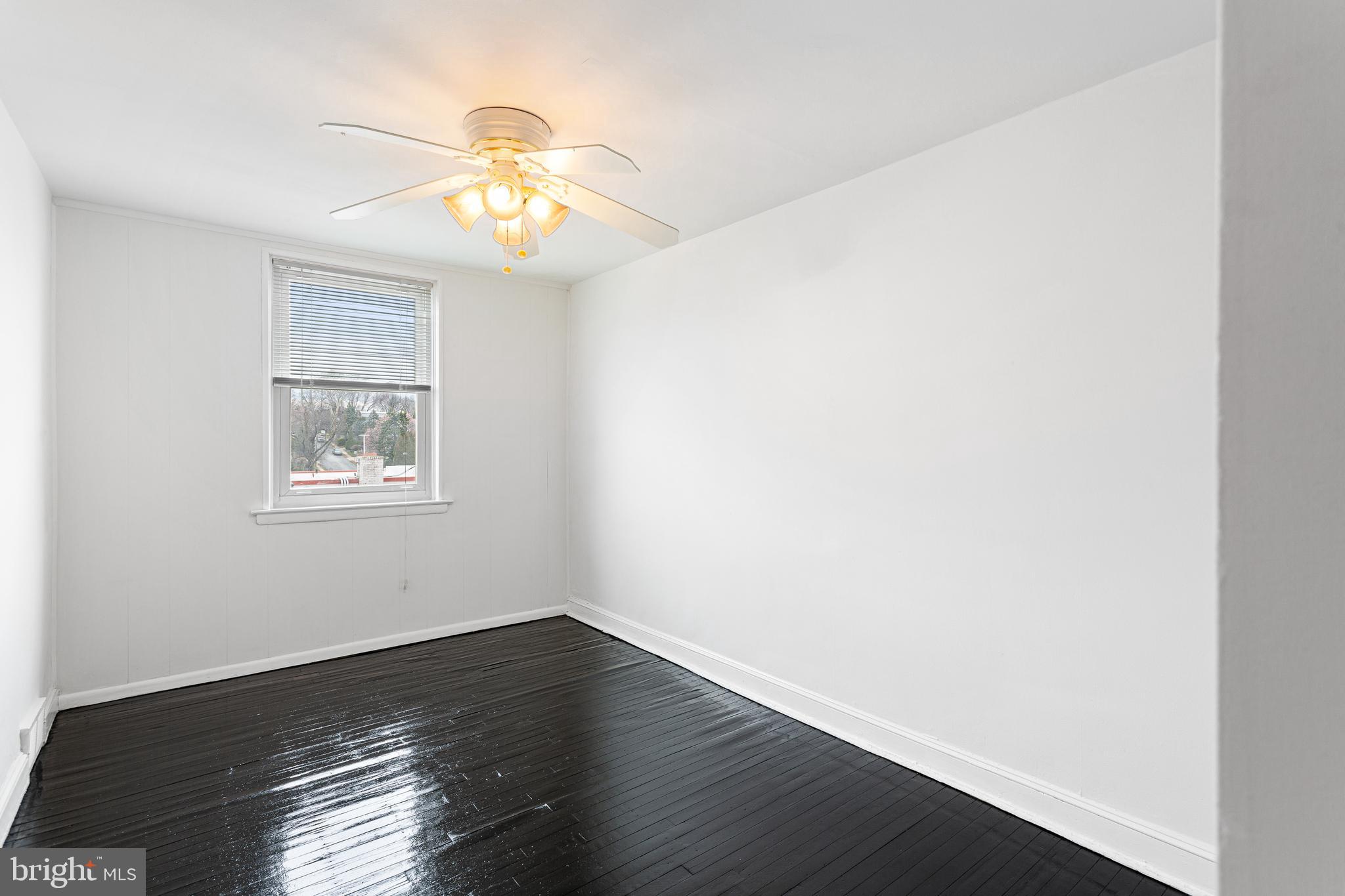 7675 Overbrook Avenue Philadelphia, PA 19151 - Photo 8 of 16