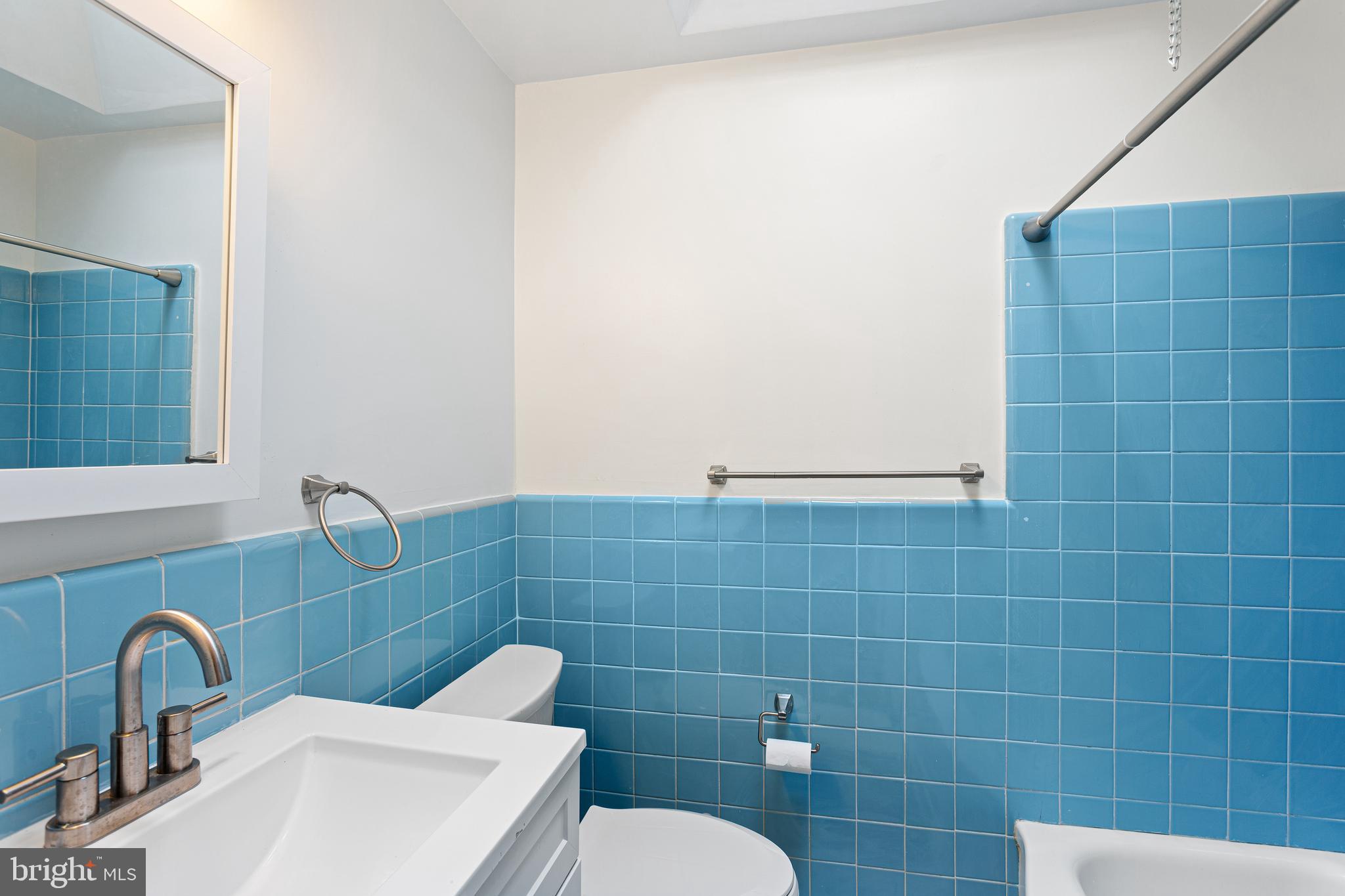 7675 Overbrook Avenue Philadelphia, PA 19151 - Photo 9 of 16
