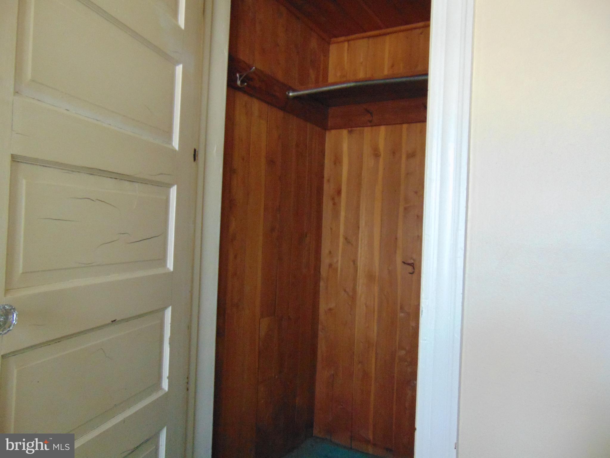 24 East Ridge Street Coaldale, PA 18218 - Photo 10 of 38 a view of a bathroom