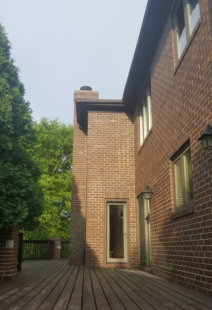 421 Lewis Road Geneva, IL 60134 - Photo 14 of 17 a view of a balcony with wooden floor