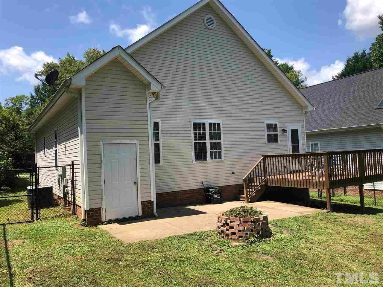 220 Marsh Avenue Raleigh, NC 27606 - Photo 3 of 12 Photo #3