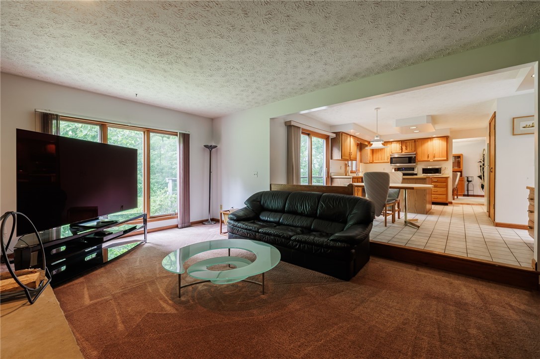 37 Freshfield Rise Perinton, NY 14450 - Photo 18 of 42