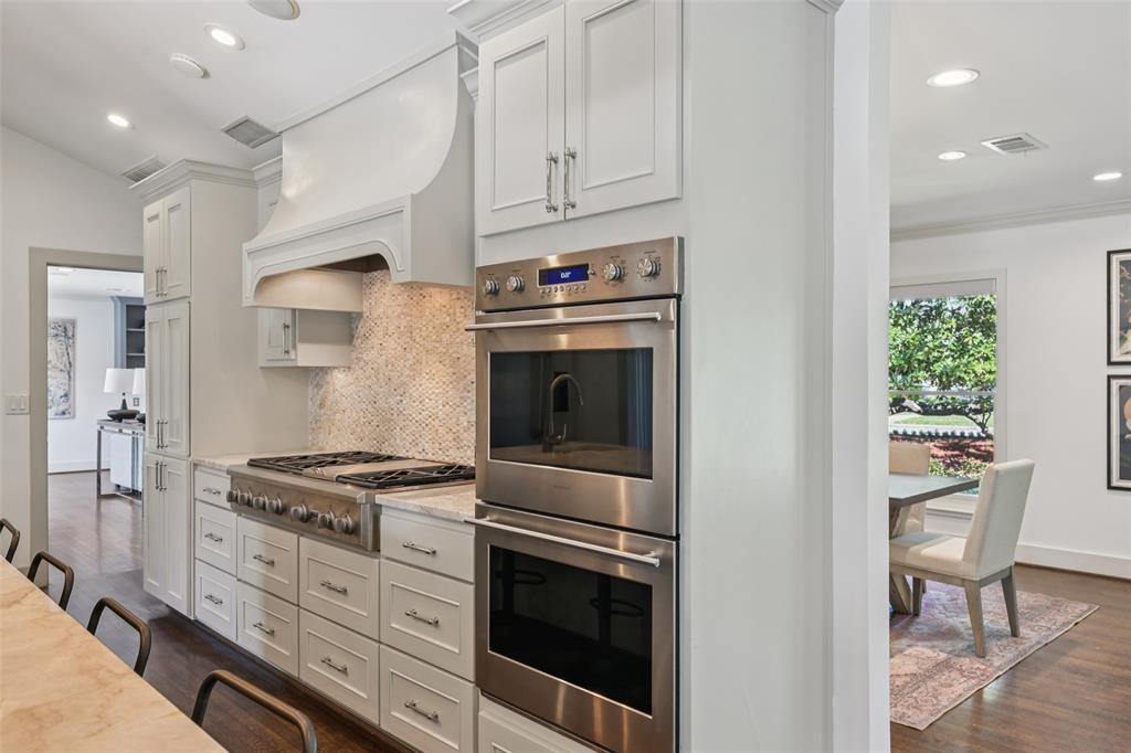 5818 Gramercy Place Dallas, TX 75230 - Photo 13 of 40