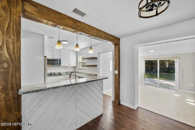 $3,450 | 1818 10th Street North, Jacksonville Beach, FL 32250