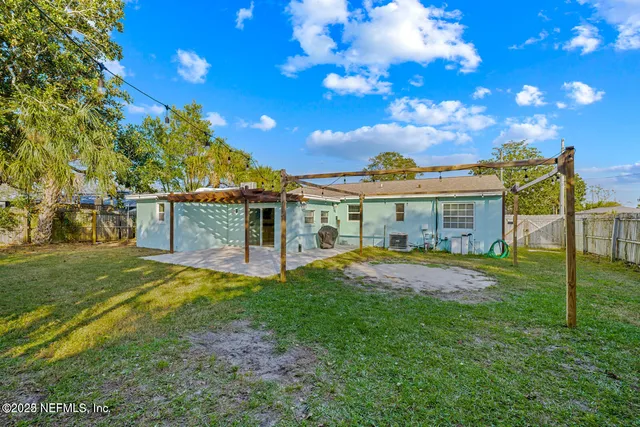 $3,450 | 1818 10th Street North, Jacksonville Beach, FL 32250