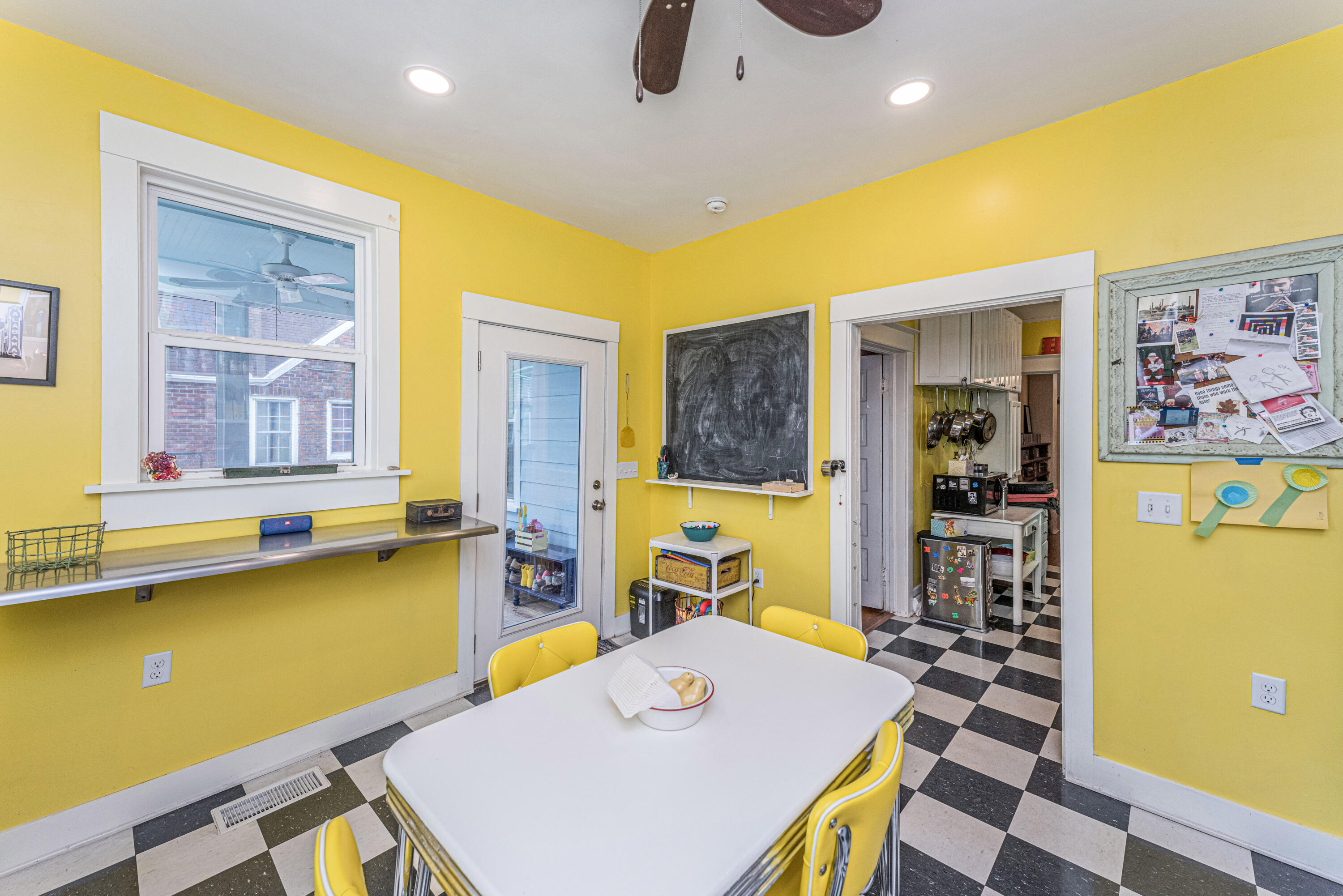 918 Rutledge Avenue Charleston, SC 29403 - Photo 17 of 31 918RutledgeAve22