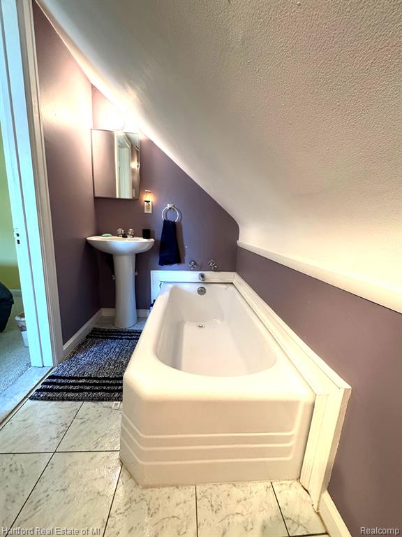 25220 Code Road Southfield, MI 48033 - Photo 29 of 52 Gallery Image 29