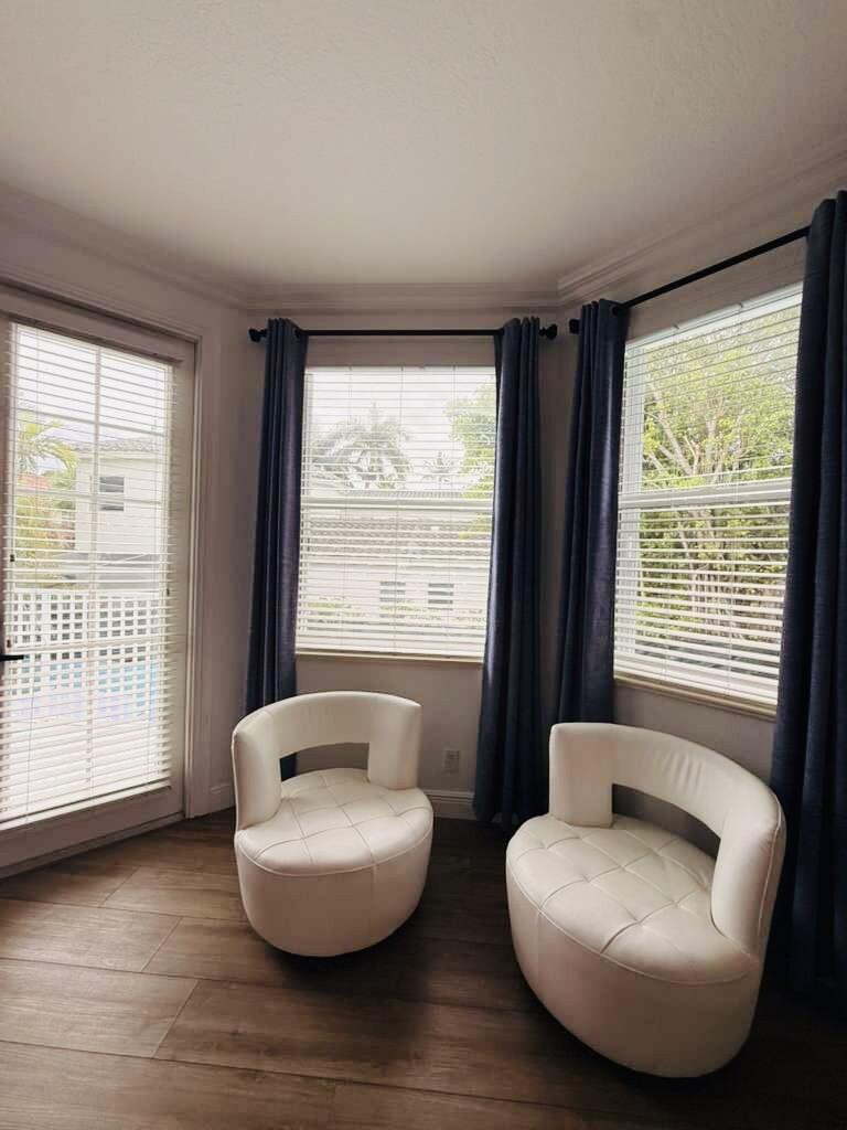 400 Southwest 15th Drive Boca Raton, FL 33432 - Photo 14 of 37 7d8fc886-1149-4595-8026-ff48f1db30af