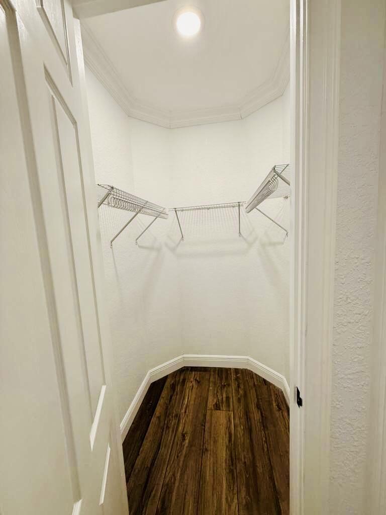 400 Southwest 15th Drive Boca Raton, FL 33432 - Photo 21 of 37 e7f6aef9-88f2-4955-9b69-811d32d92b4d