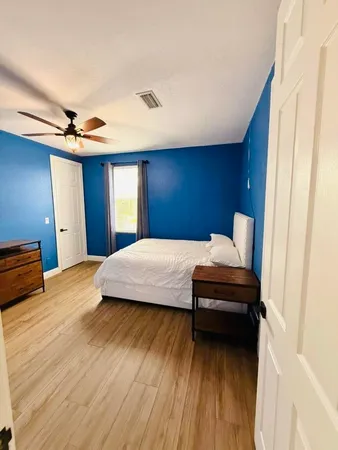 $9,000 | 400 Southwest 15th Drive, Boca Raton, FL 33432
