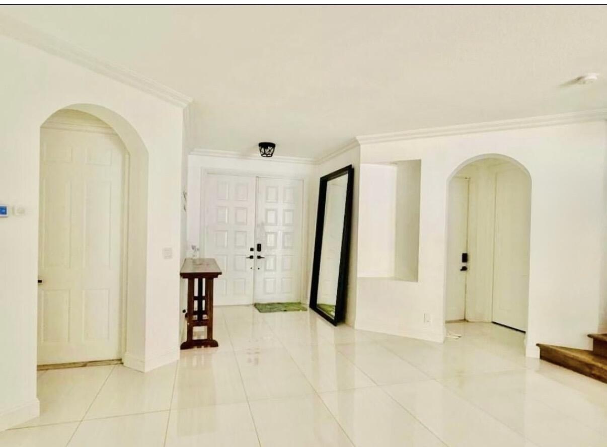 400 Southwest 15th Drive Boca Raton, FL 33432 - Photo 6 of 37 IMG_6497