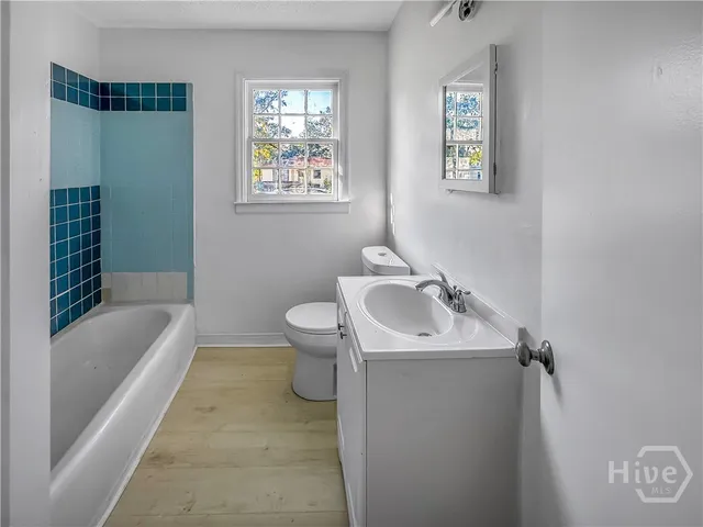 $1,700 | 1518 Heron Street, Savannah, GA 31415