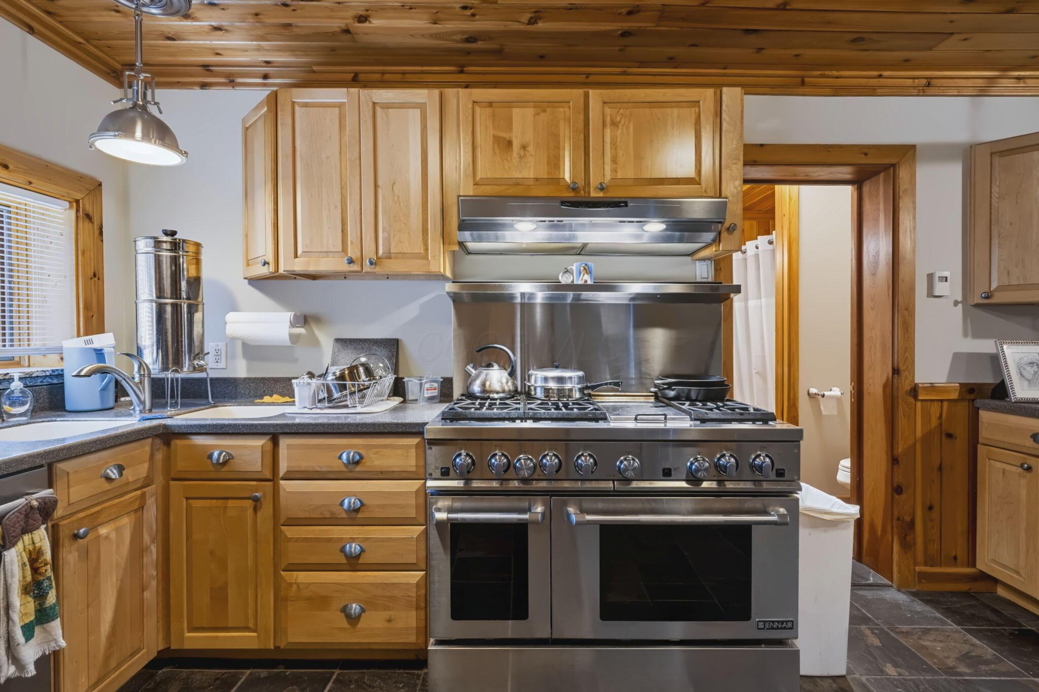 11620 Fairview Road Southeast Newark, OH 43056 - Photo 11 of 78 Kitchen
