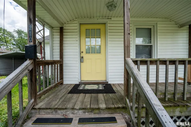 $52,900 | 210 Orchard Street, Zeigler, IL 62999