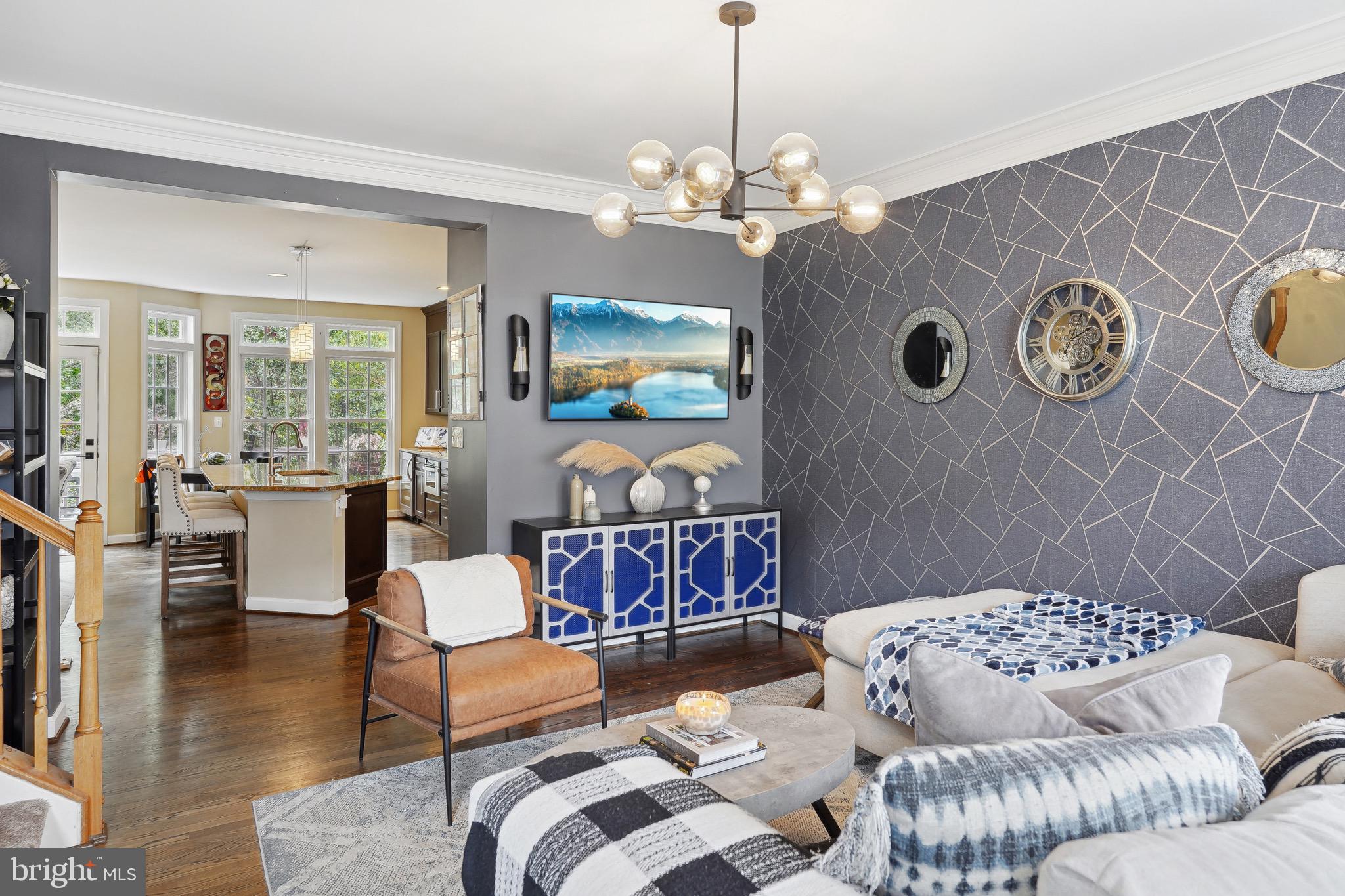 6667 Debra Lu Way Springfield, VA 22150 - Photo 2 of 15 Gorgeous Living Room