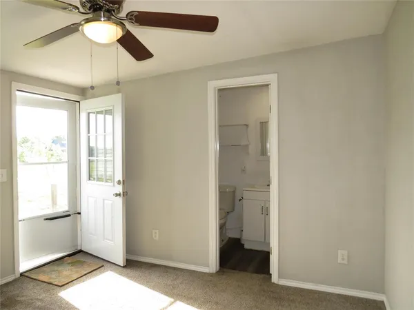 $1,800 | 4647 Bonnie Brae Street, Denton, TX 76226