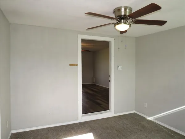 $1,800 | 4647 Bonnie Brae Street, Denton, TX 76226