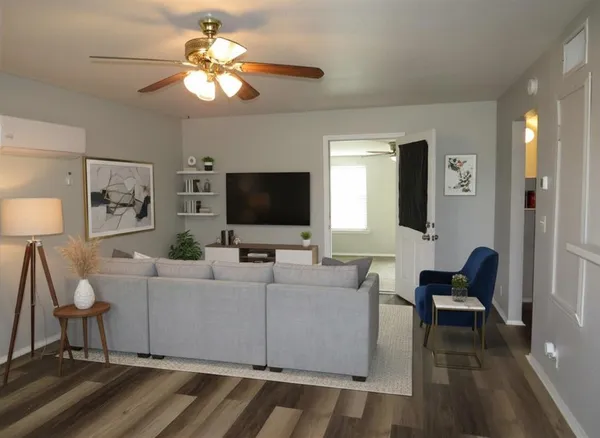 $1,800 | 4647 Bonnie Brae Street, Denton, TX 76226