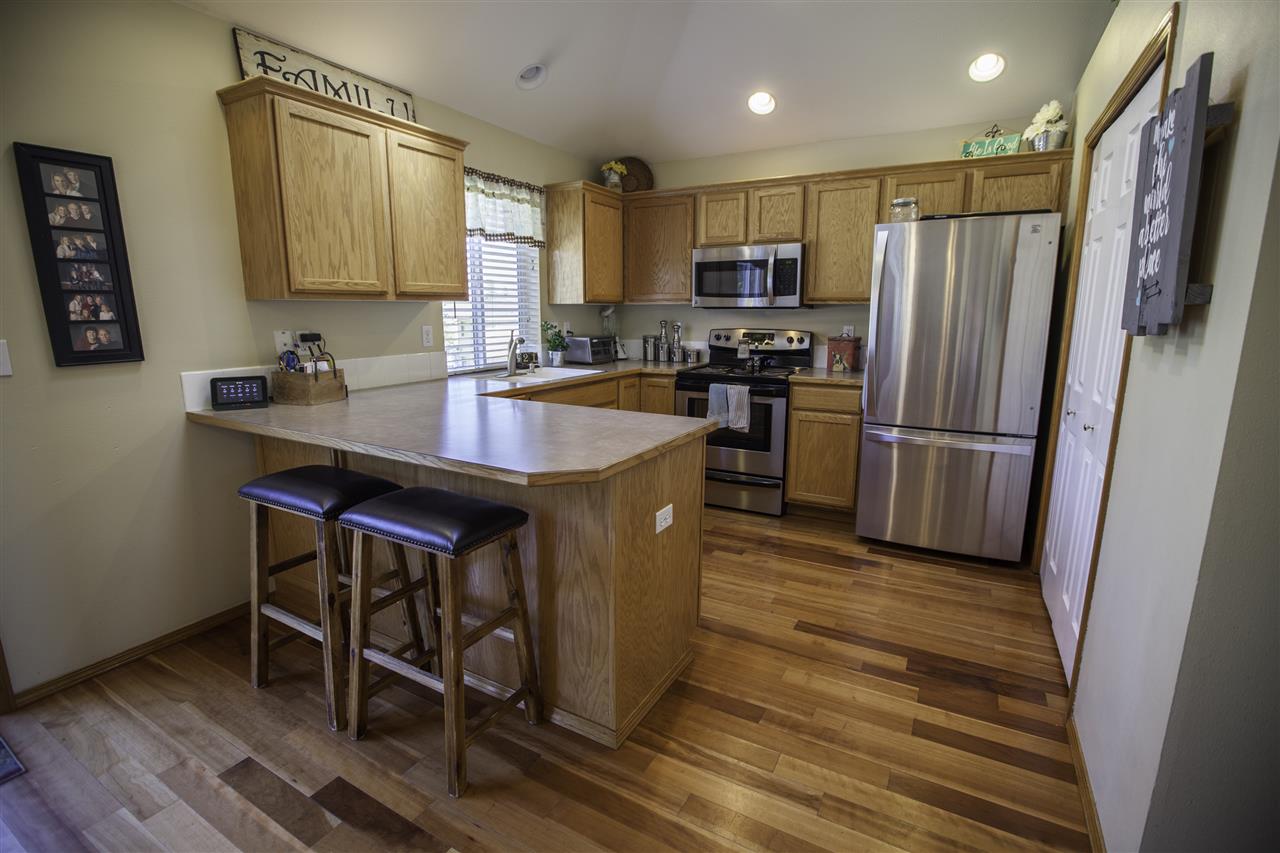 17410 North Edgecrest Road Colbert, WA 99005 - Photo 4 of 20