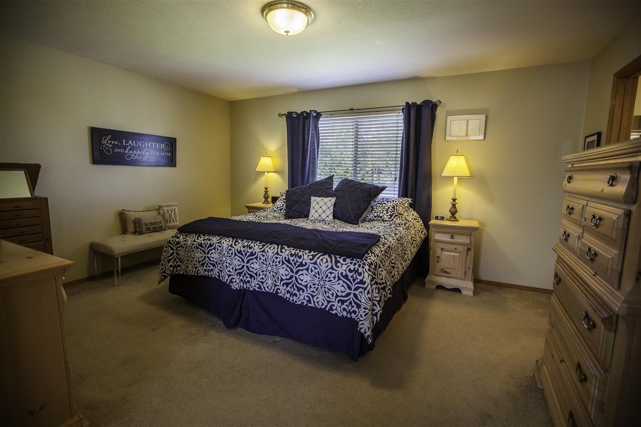 17410 North Edgecrest Road Colbert, WA 99005 - Photo 7 of 20