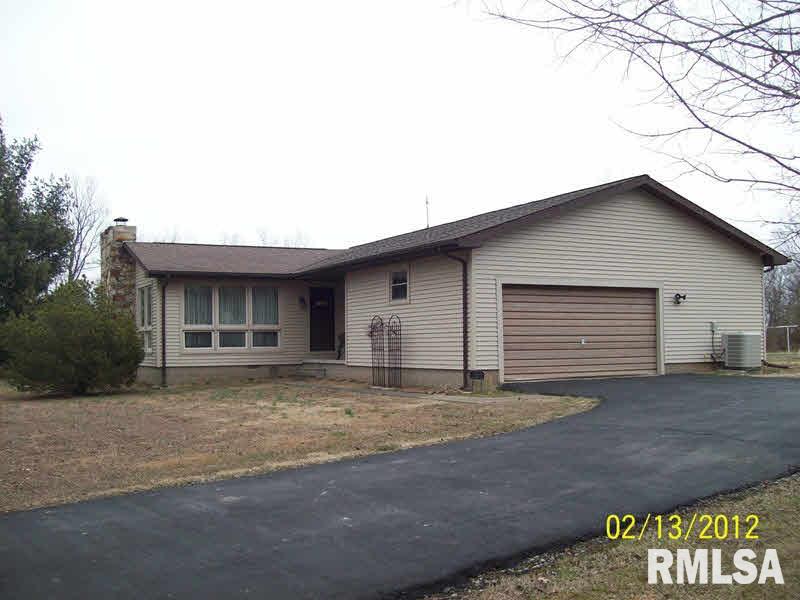 145 Reevesville Road Grantsburg, IL 62943 - Photo 2 of 45