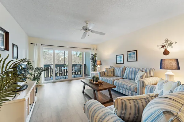 $245,000 | 175 Southeast St Lucie Boulevard, Unit E156, Stuart, FL 34996