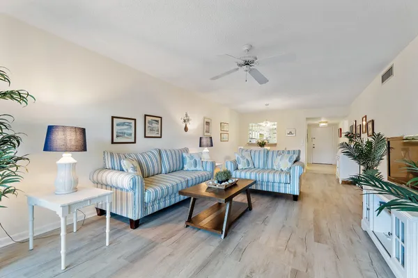 $245,000 | 175 Southeast St Lucie Boulevard, Unit E156, Stuart, FL 34996