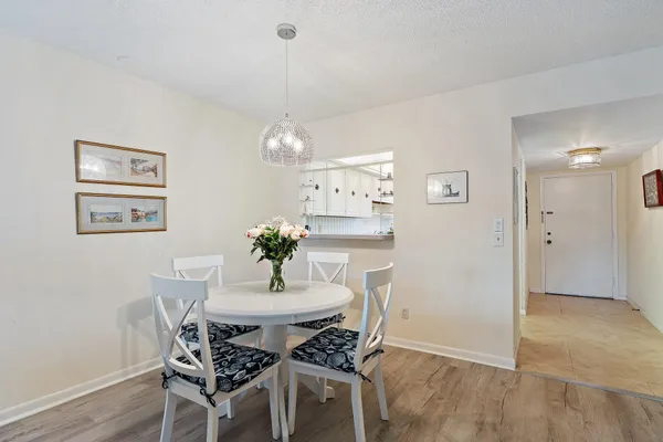 $245,000 | 175 Southeast St Lucie Boulevard, Unit E156, Stuart, FL 34996