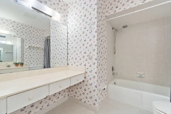 $245,000 | 175 Southeast St Lucie Boulevard, Unit E156, Stuart, FL 34996