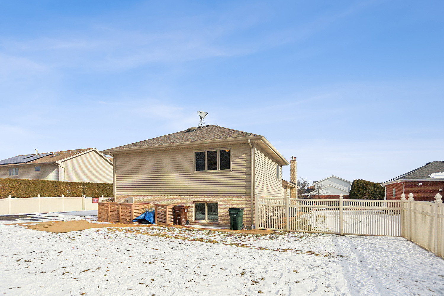 17712 Woburn Road Tinley Park, IL 60487 - Photo 4 of 26