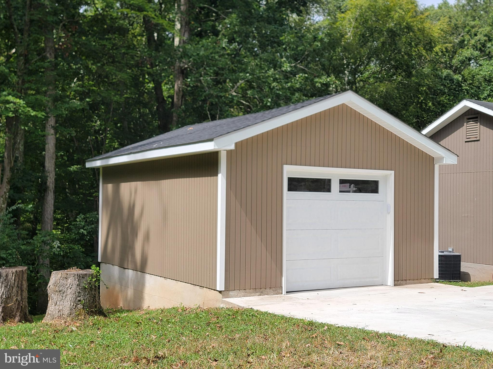 12050 Lester Road Manassas, VA 20112 - Photo 12 of 60 Gallery Image 12