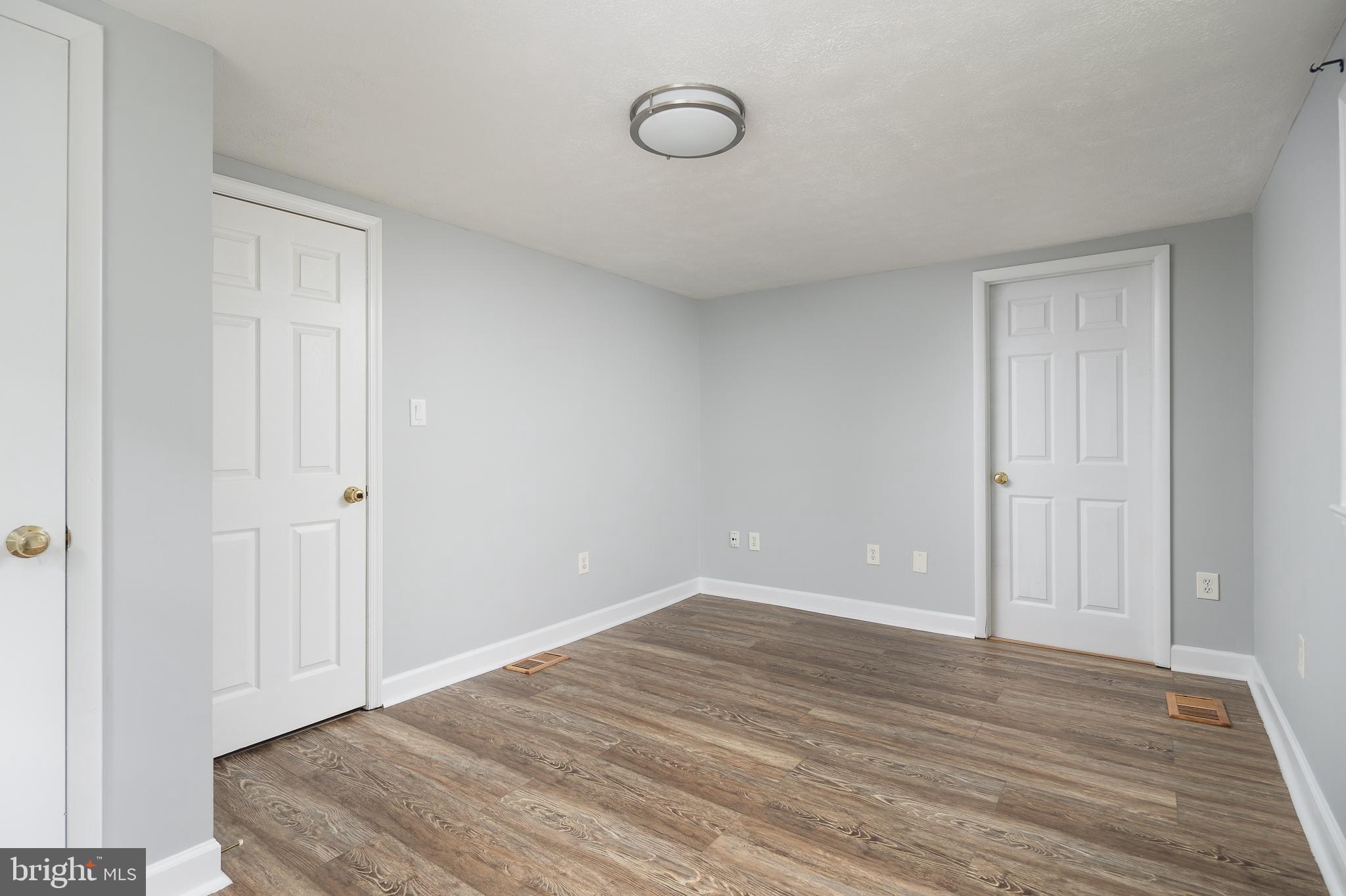 12050 Lester Road Manassas, VA 20112 - Photo 23 of 60 Gallery Image 23