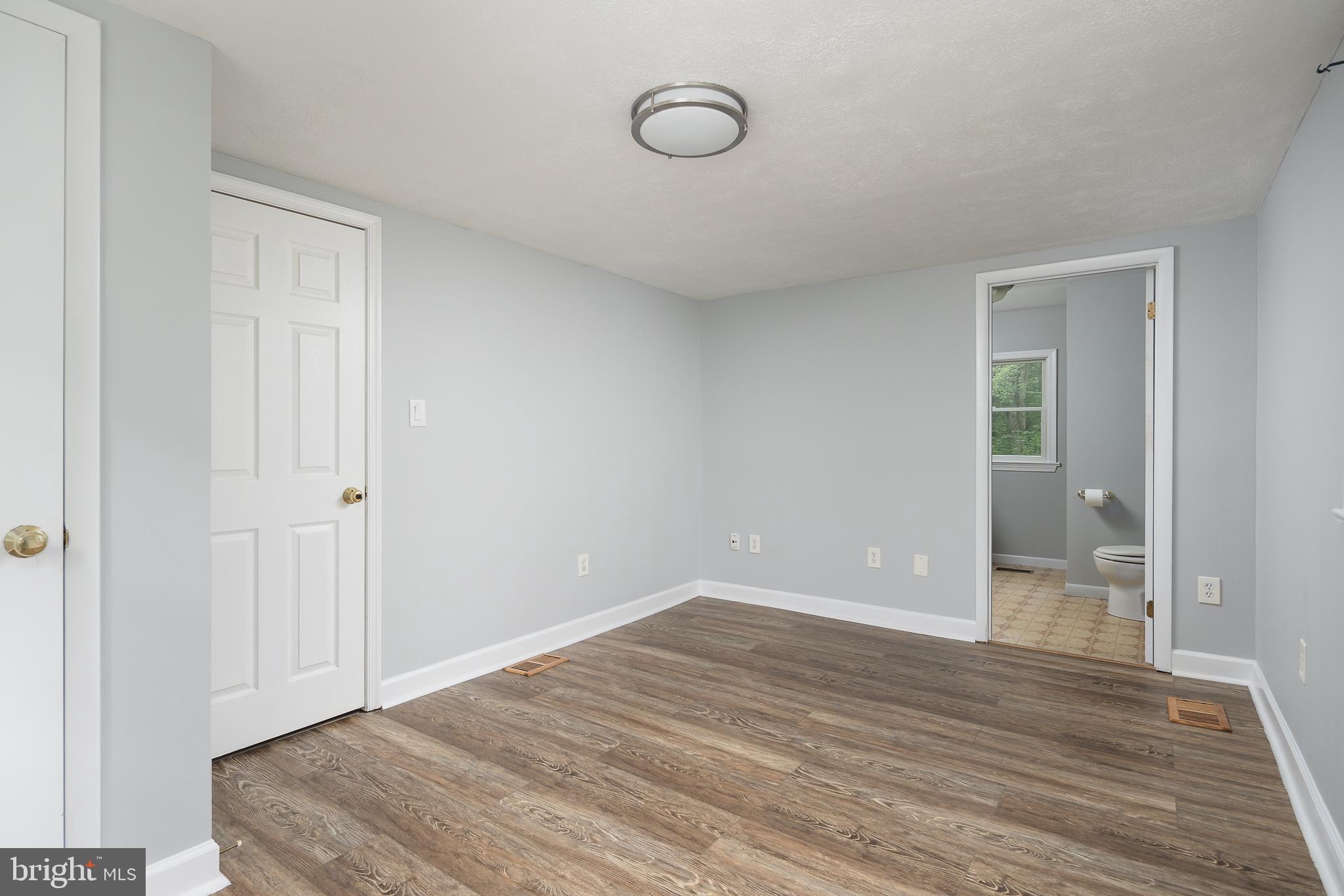 12050 Lester Road Manassas, VA 20112 - Photo 24 of 60 Gallery Image 24